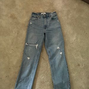 Abercrombie Curve Love 90s Straight Ultra High Rise